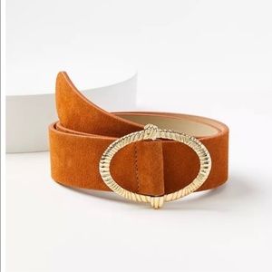 Loft twist buckle suede belt size XS/S(36”)